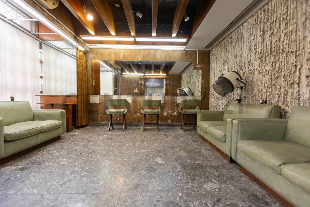 ALQUILER LOCAL COMERCIAL ALMAGRO SUR — foto 1