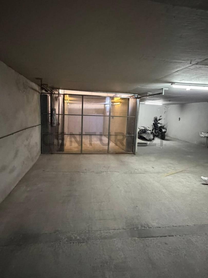 VENTA COCHERA DOB LE EN PALERMO SOHO — foto 1