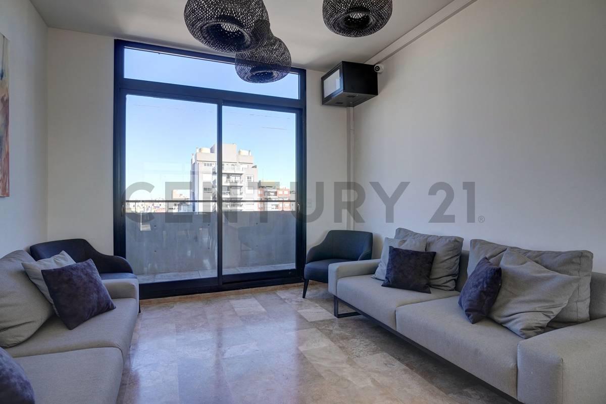 VENTA MONOAMBIENTE AMOBLADO CON BALCON EN ALMAGRO — foto 1