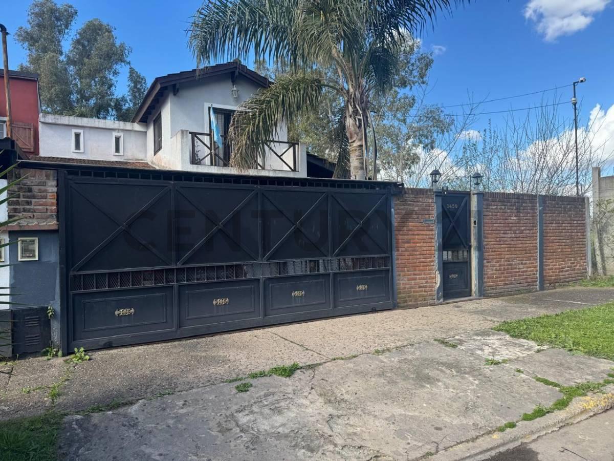 VENTA | CASA 4 AMBIENTES A REFACCIONAR I CON QUINCHO Y PISCINA | TORTUGUITAS — foto 1