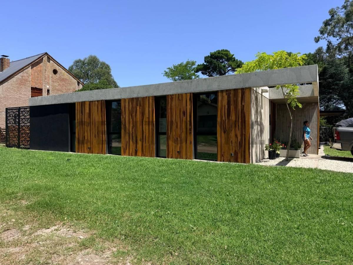 Casa 4 ambientes en Lasalle, Pinamar — foto 1
