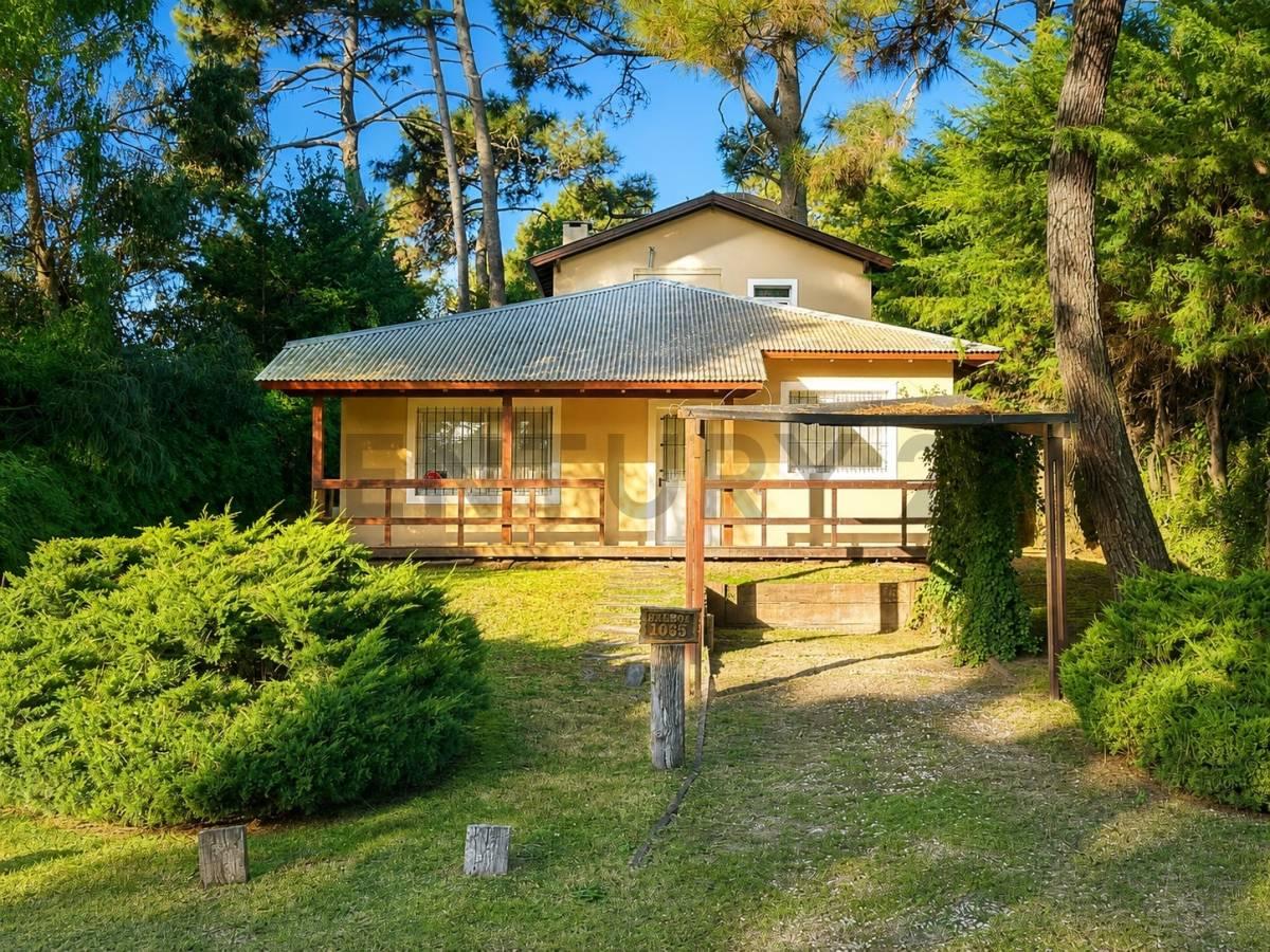 Casa 5 ambientes en Valeria del Mar — foto 1