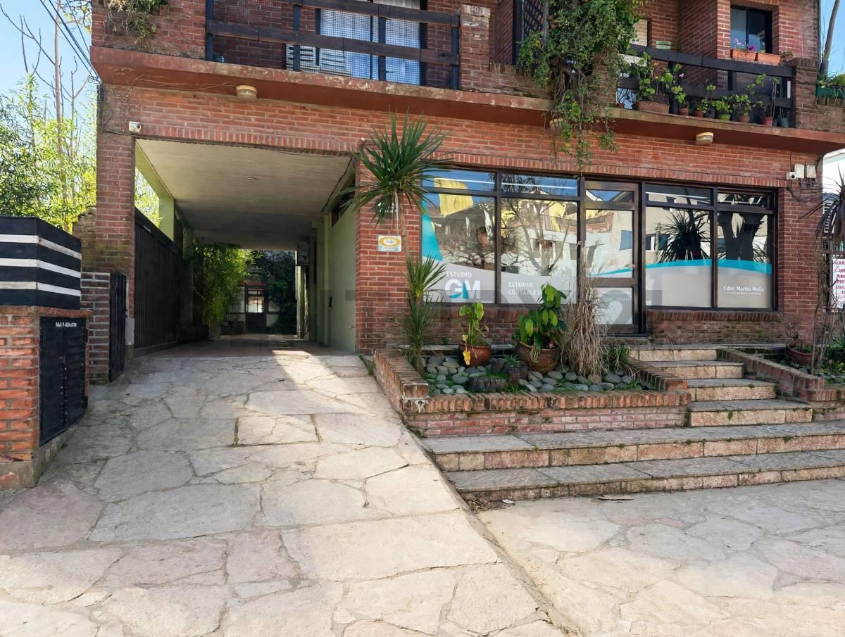 Local comercial en Pinamar — foto 1