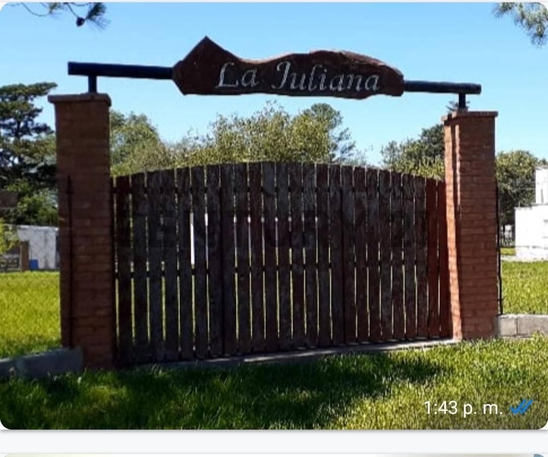 VENTA CASA BARRIO COSTA AZUL ANISACATE. DOS GRANDES TERRENOS JUNTOS — foto 1