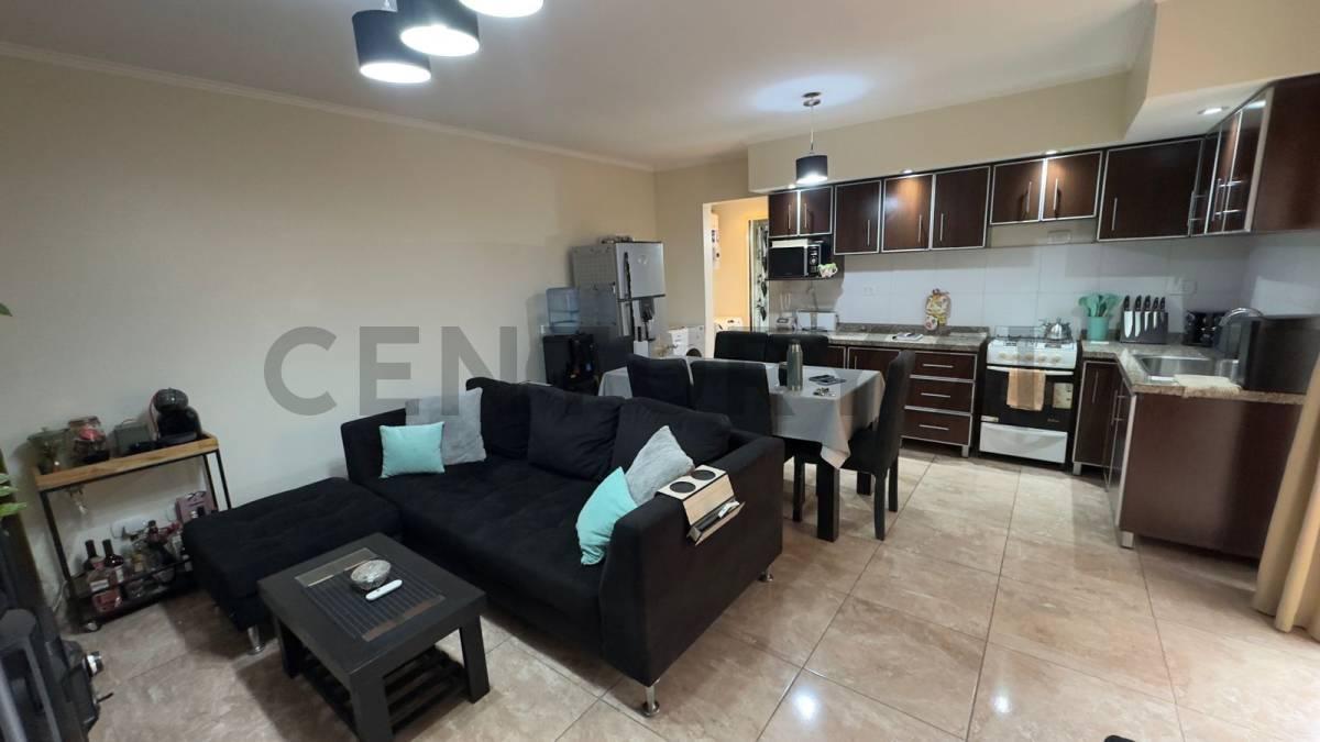 Venta Dpto 2 ambientes c/ 2 cocheras San Justo — foto 1
