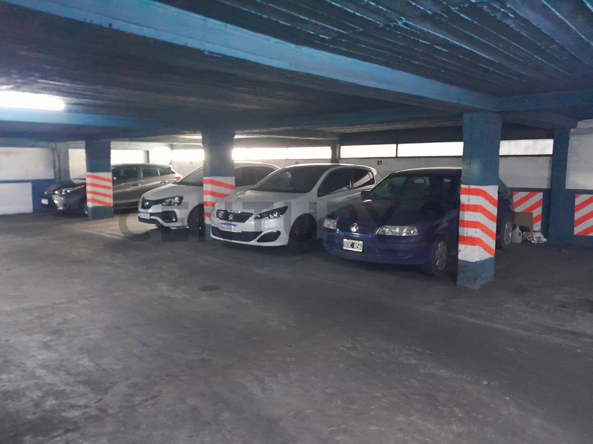 Cochera en venta en Recoleta — foto 1