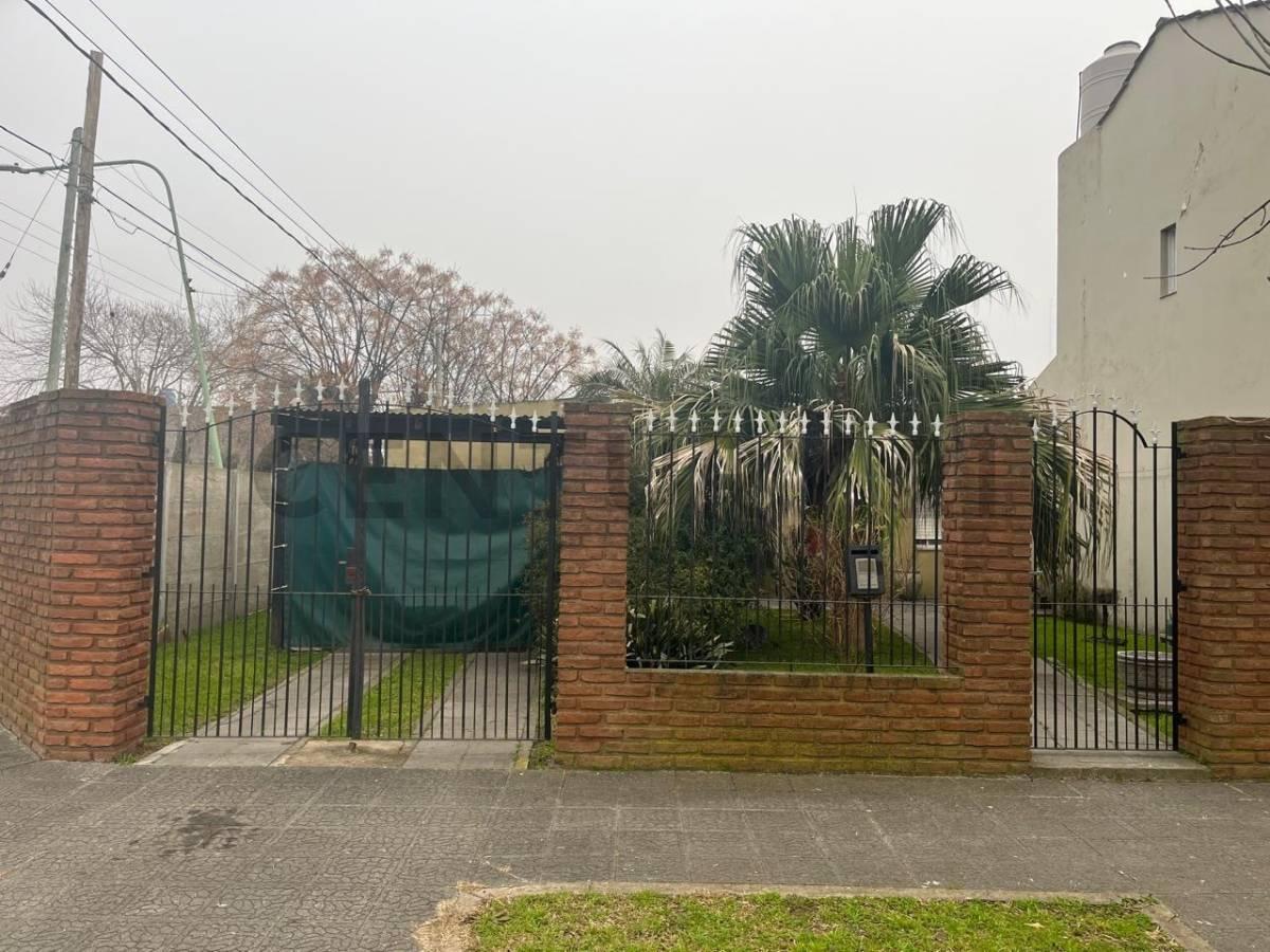 Casa en venta 40 esquina 134 N° 1947 San Carlos, La Plata — foto 1