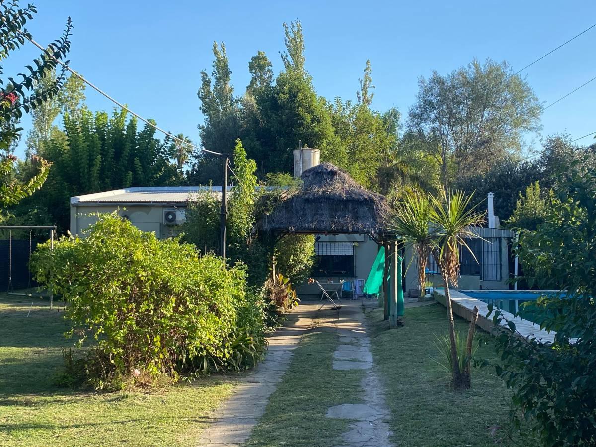 Venta de Lote con casa 2 dormitorios City Bell La Plata — foto 1