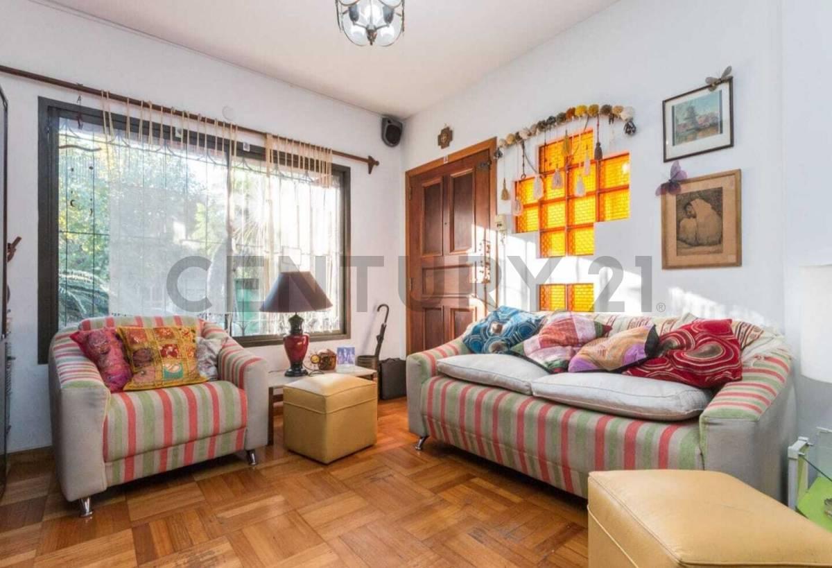 CASA 3 AMBIENTES EN VENTA EN REMEDIOS DE ESCALADA — foto 1