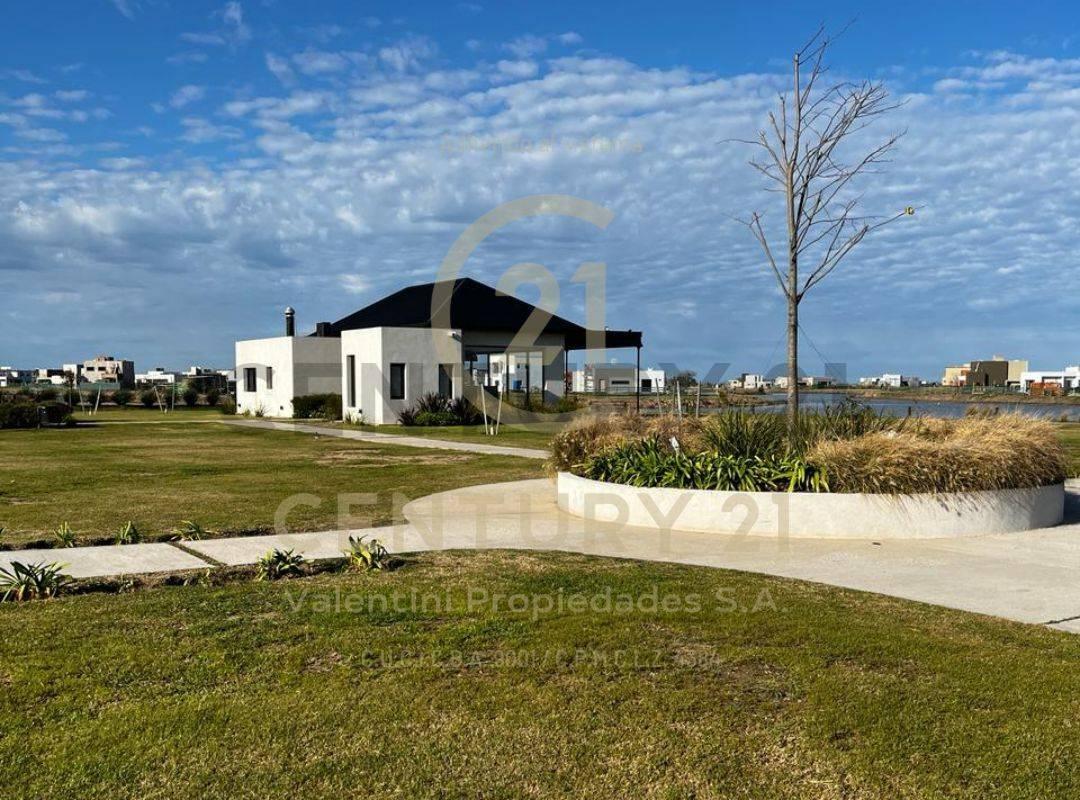 Lote en venta a la Laguna en Barrio Santa Clara al Sur, San Vicente — foto 1