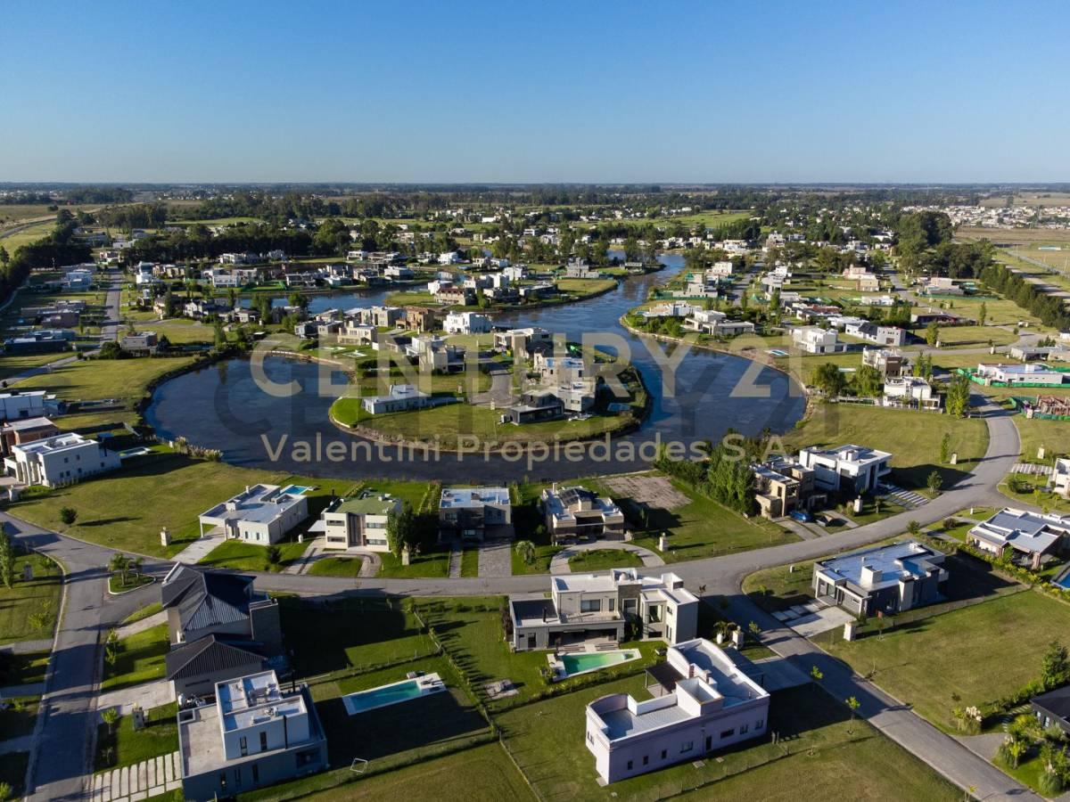 LOTE EN VENTA EN Lagos de San Eliseo -corredor verde Canning -<p><br></p><p>lote en venta de 820 ... — foto 1
