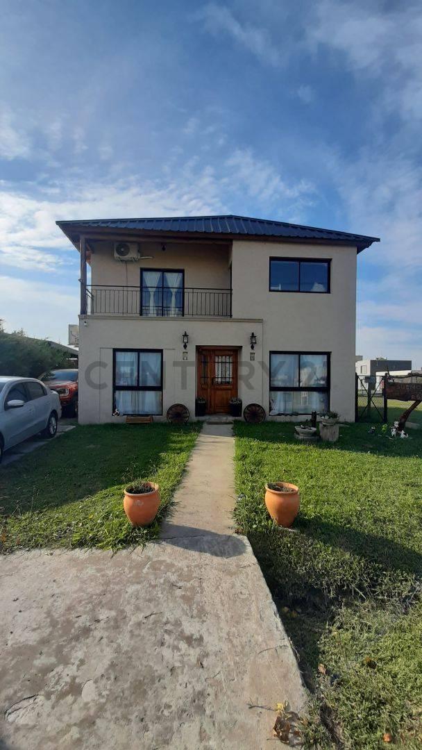 CASA EN VENTA, 5 AMBIENTES, ETAPA 1 BARRIO LAGUNA AZUL, EZEIZA. — foto 1
