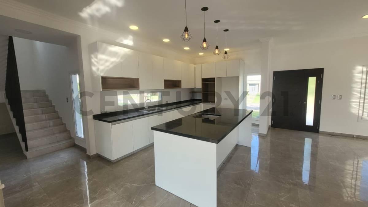 Casa en Venta Canning Santa Ines, 5 ambientes — foto 1