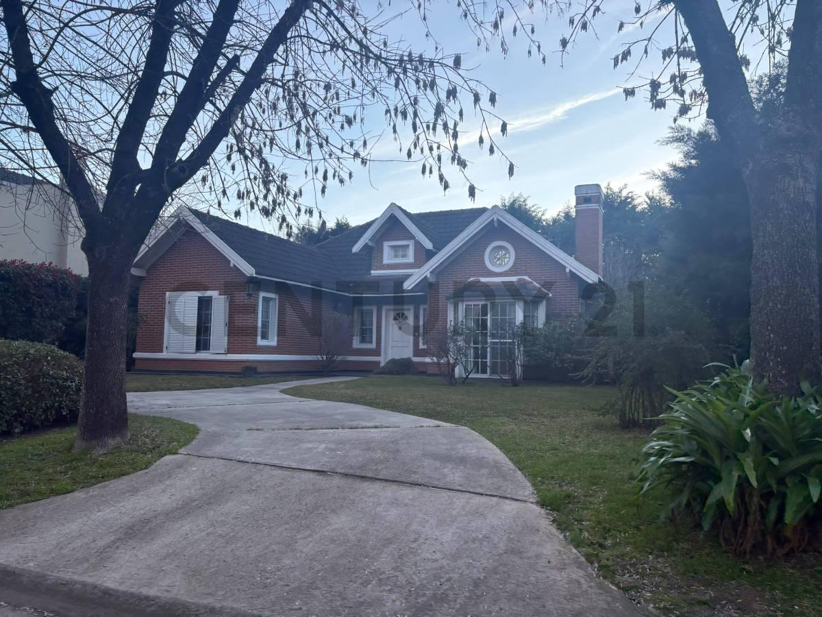 VENTA CASA DE 4 AMBIENTES SOLAR DEL BOSQUE - CANNING — foto 1