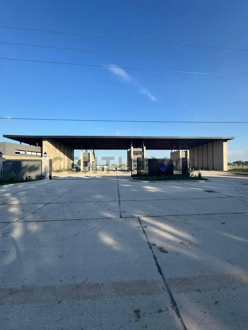 LOTE EN VENTA EN SAINT THOMAS CHICO — foto 1