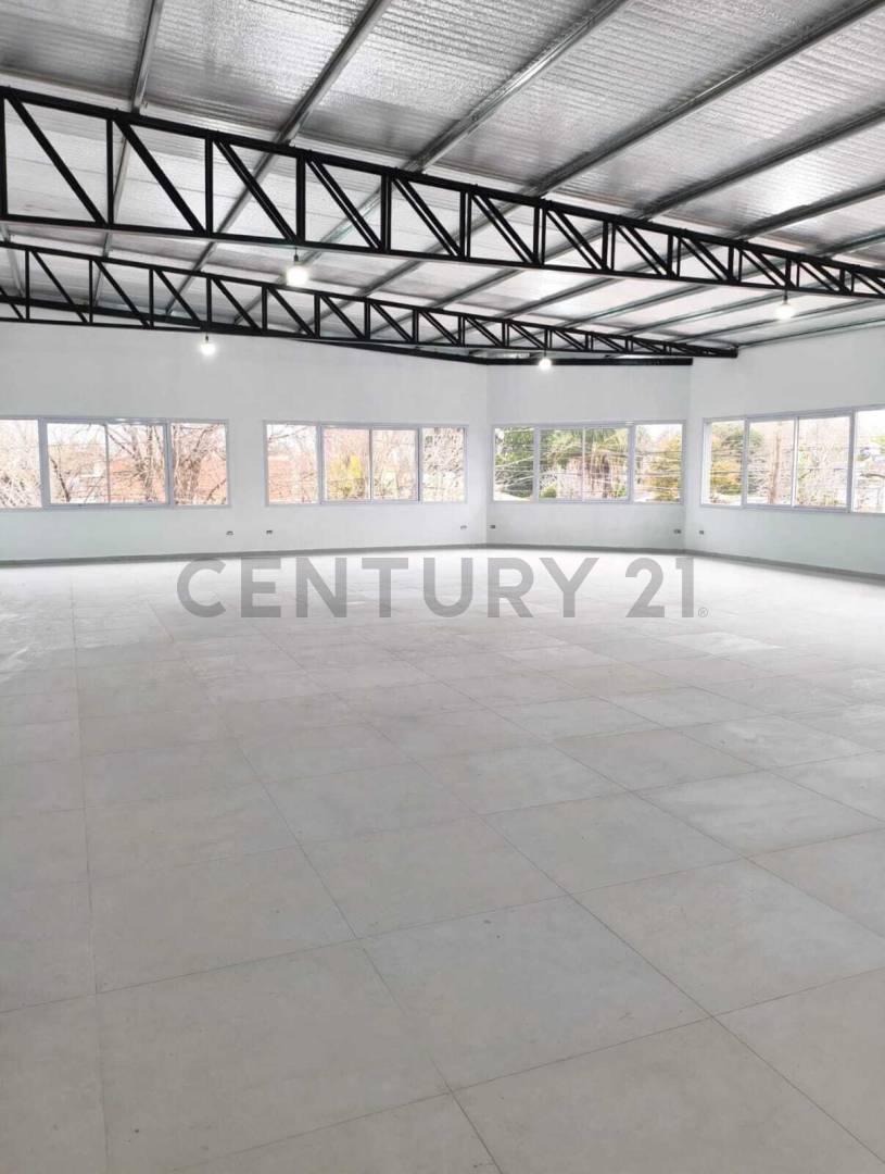 LOCAL EN ALQUILER A ESTRENAR 240 Mts2- SAN VICENTE CENTRO — foto 1