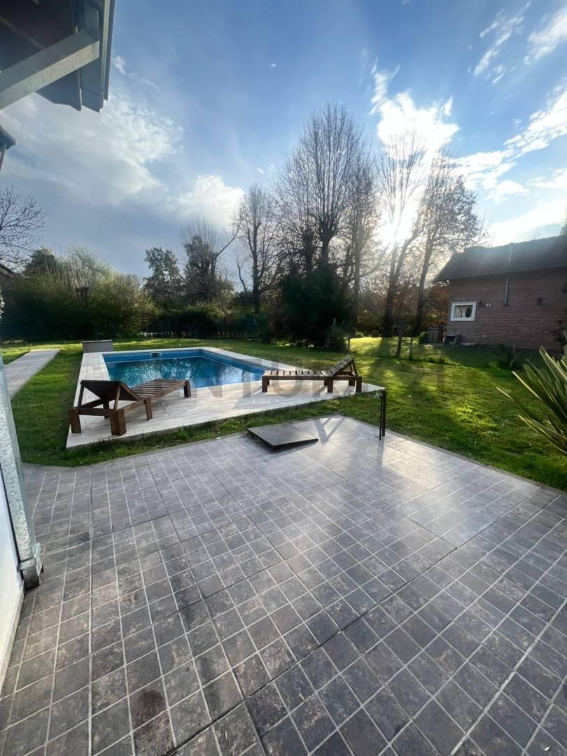 CASA EN ALQUILER PARQUE LAS NACIONES- Presidente Peron — foto 1