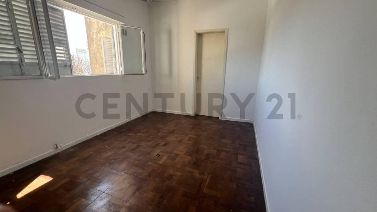 Departamento 3 Dormitorios en Casco Urbano, La Plata — foto 1