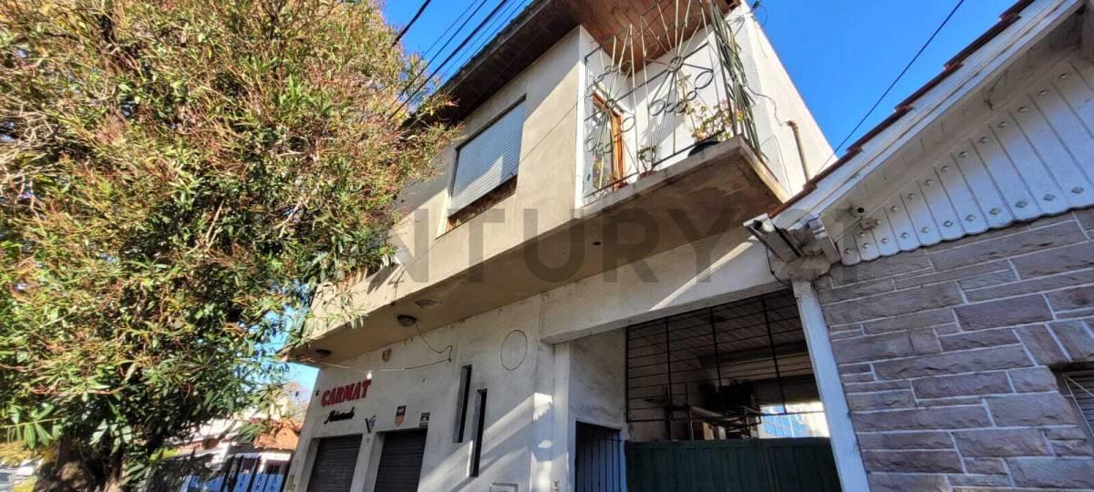 CASA 4 AMBIENTES CON LOCAL COMERCIAL Y DEPARTAMENTO 1 AMBIENTE VILLA PRIMERA MAR DEL PLATA — foto 1