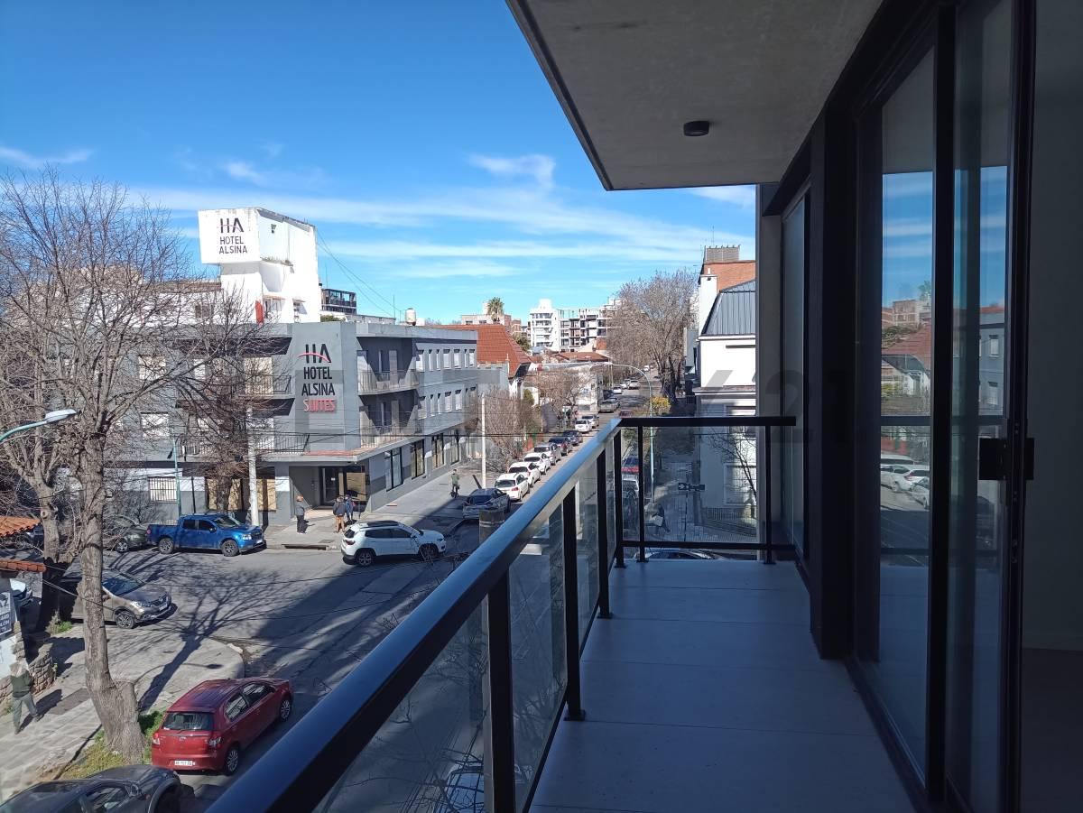 DEPARTAMENTO A ESTRENAR 2 AMBIENTES DE CATEGORÍA ZONA GÜEMES/ALDREY — foto 1