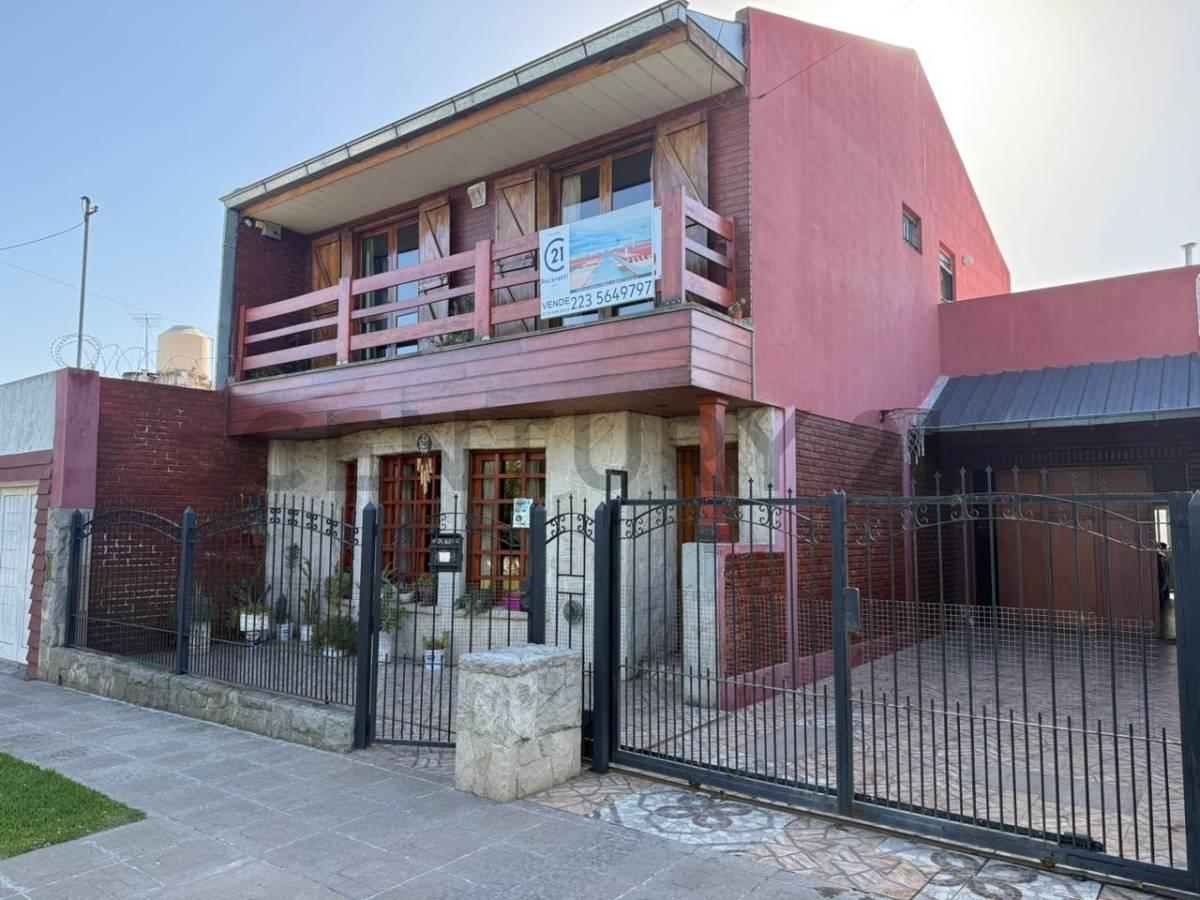 CASA 6 AMBIENTES BARRIO MALVINAS ARGENTINAS, MAR DEL PLATA — foto 1