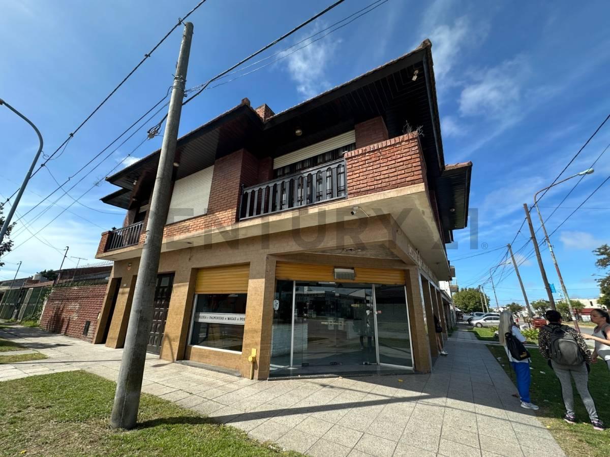 CASA 4 AMBIENTES C/PISCINA + LOCAL COMERCIAL, SOBRE AV. COLON, MAR DEL PLATA — foto 1