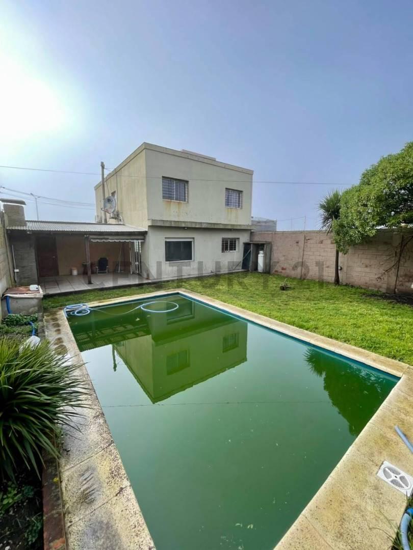 Casa 4 ambientes c/pileta frente al mar, Feliz U. Camet, Mar del Plata — foto 1