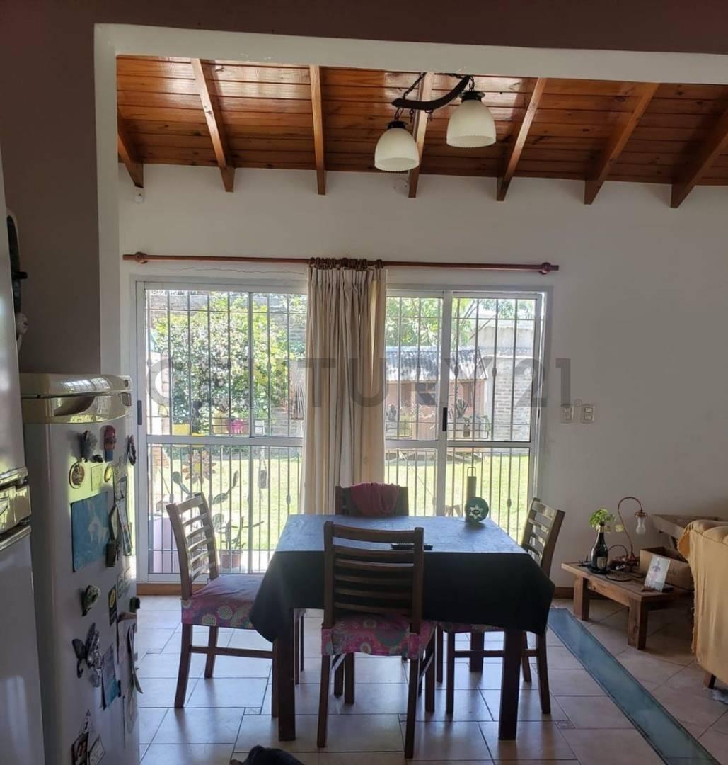 CASA EN VENTA DE 3 AMBIENTES EN BELLA VISTA en una planta — foto 1
