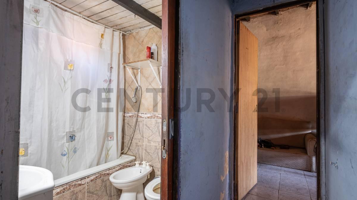 VENTA CASA 3 AMBIENTES MAS DEPARTAMENTO 2 AMBIENTES EN TORTUGUITAS FINANCIACIÓN DIRECTA — foto 1