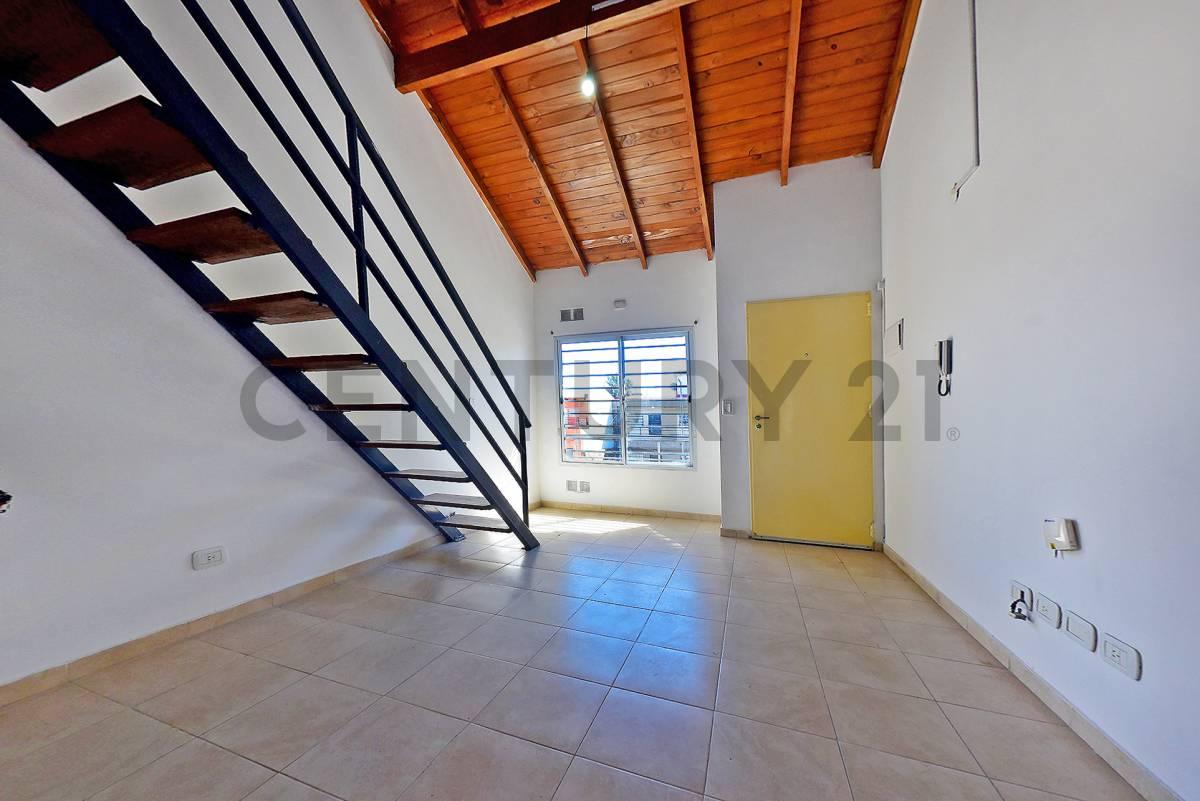 ALQUILER DEPTO 2 AMBIENTES Y MEDIO CON COCHERA EN MUÑIZ — foto 1