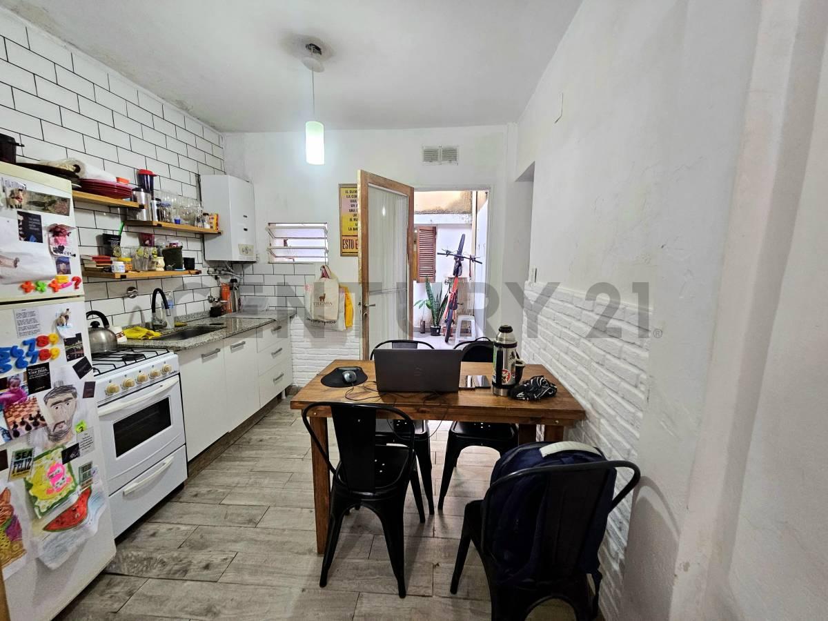 Departamento de pasillo en venta — foto 1