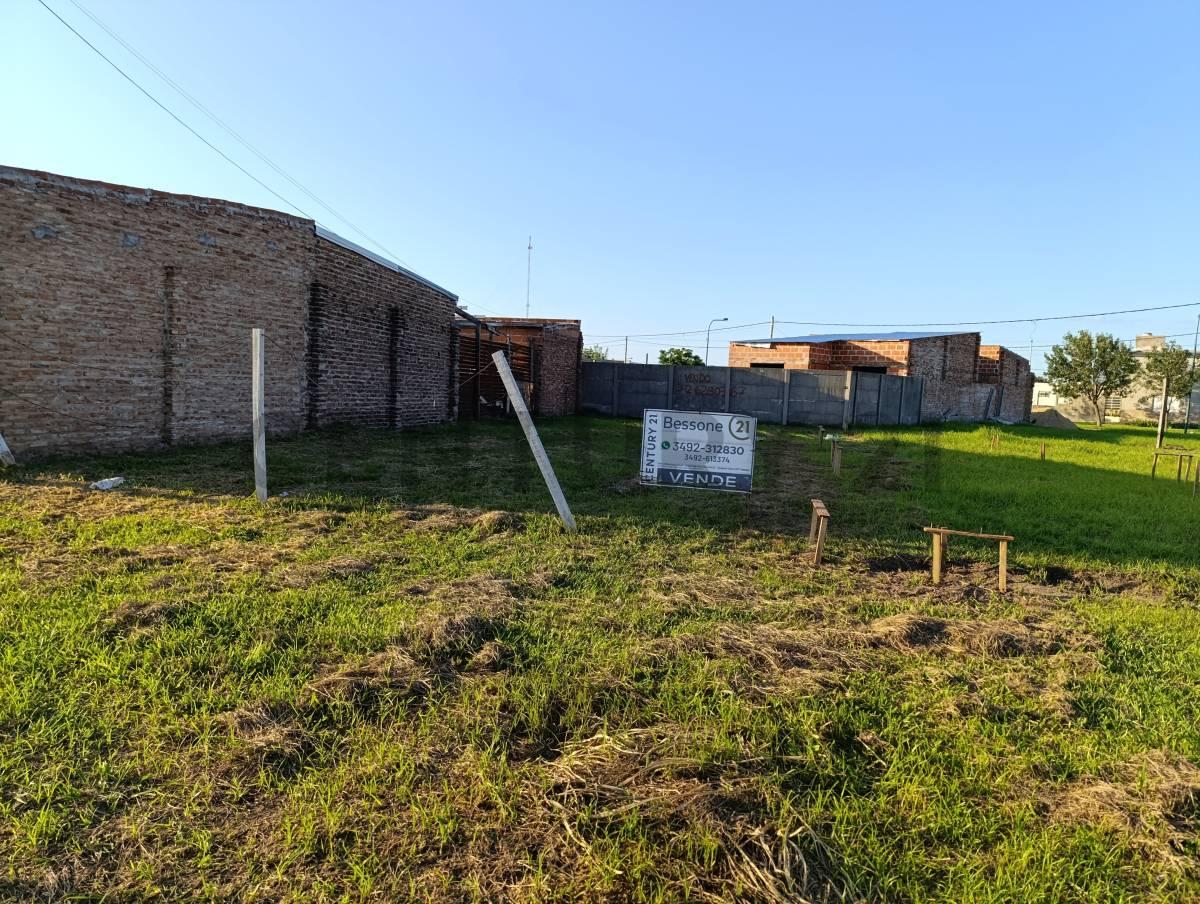 TERRENO EN VENTA EN RAFAELA, BARRIO 42 — foto 1