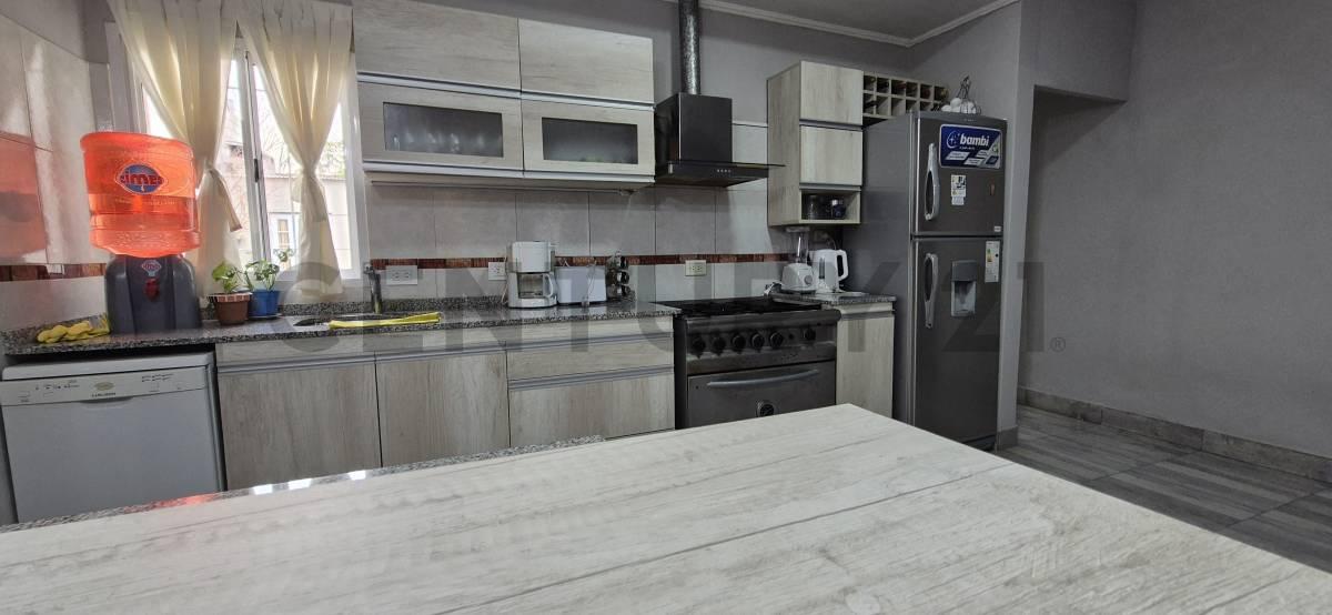 SE VENDE CASA EN RAFAELA — foto 1