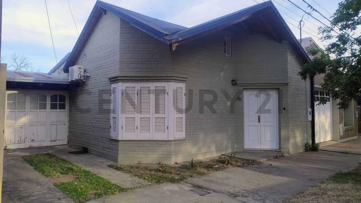 Se vende casa en Rafaela, barrio Villa del Parque — foto 1