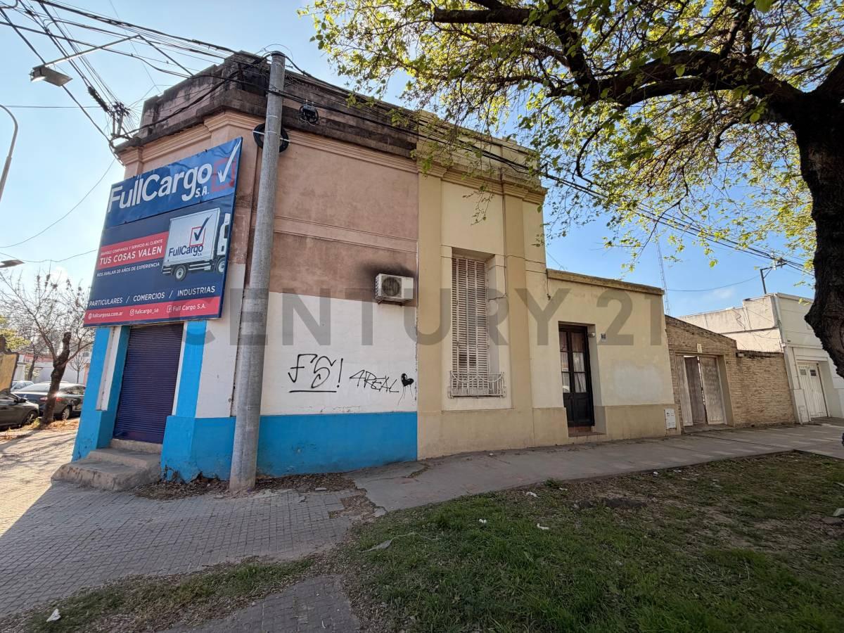 Propiedad en venta en Rafaela - Esquina sobre avenida - Uso mixto — foto 1