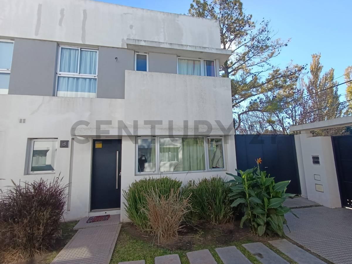 Moderno Dùplex de categoría en venta en 23 entre 507 y 508, Gonnet| 2 dormitorios | Complejo Altos — foto 1