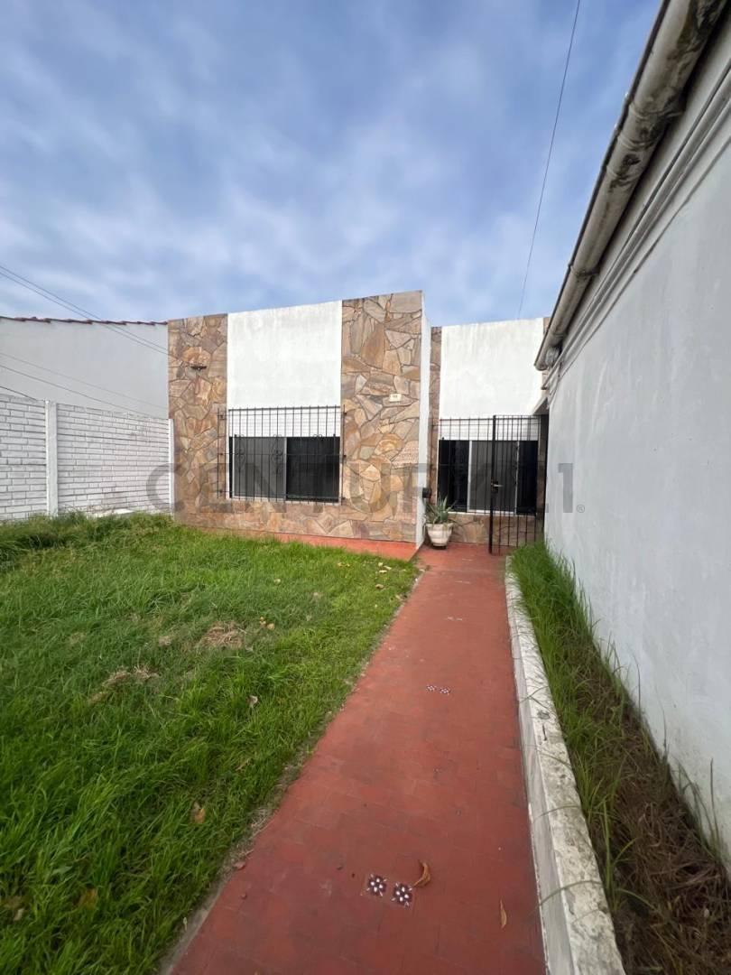 CASA EN VENTA EN VILLA CATELLA — foto 1