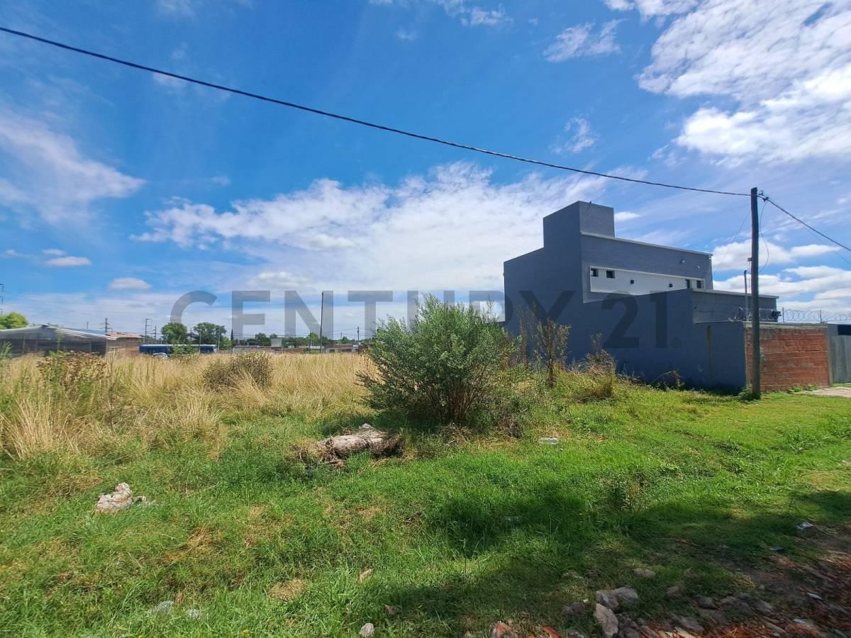 SE VENDE TERRENO EN LA PLATA — foto 1