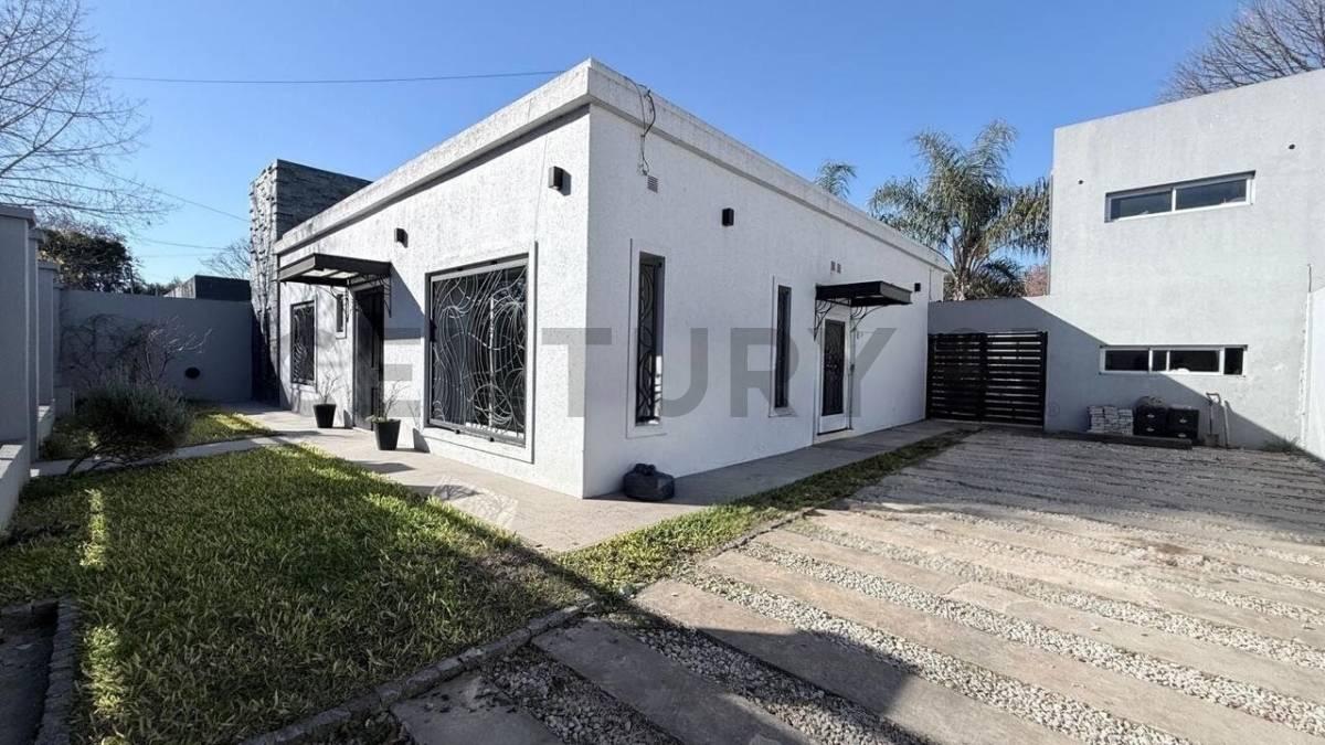 CASA EN VENTA C/ PARQUE, PISCINA EN RANELAGH — foto 1