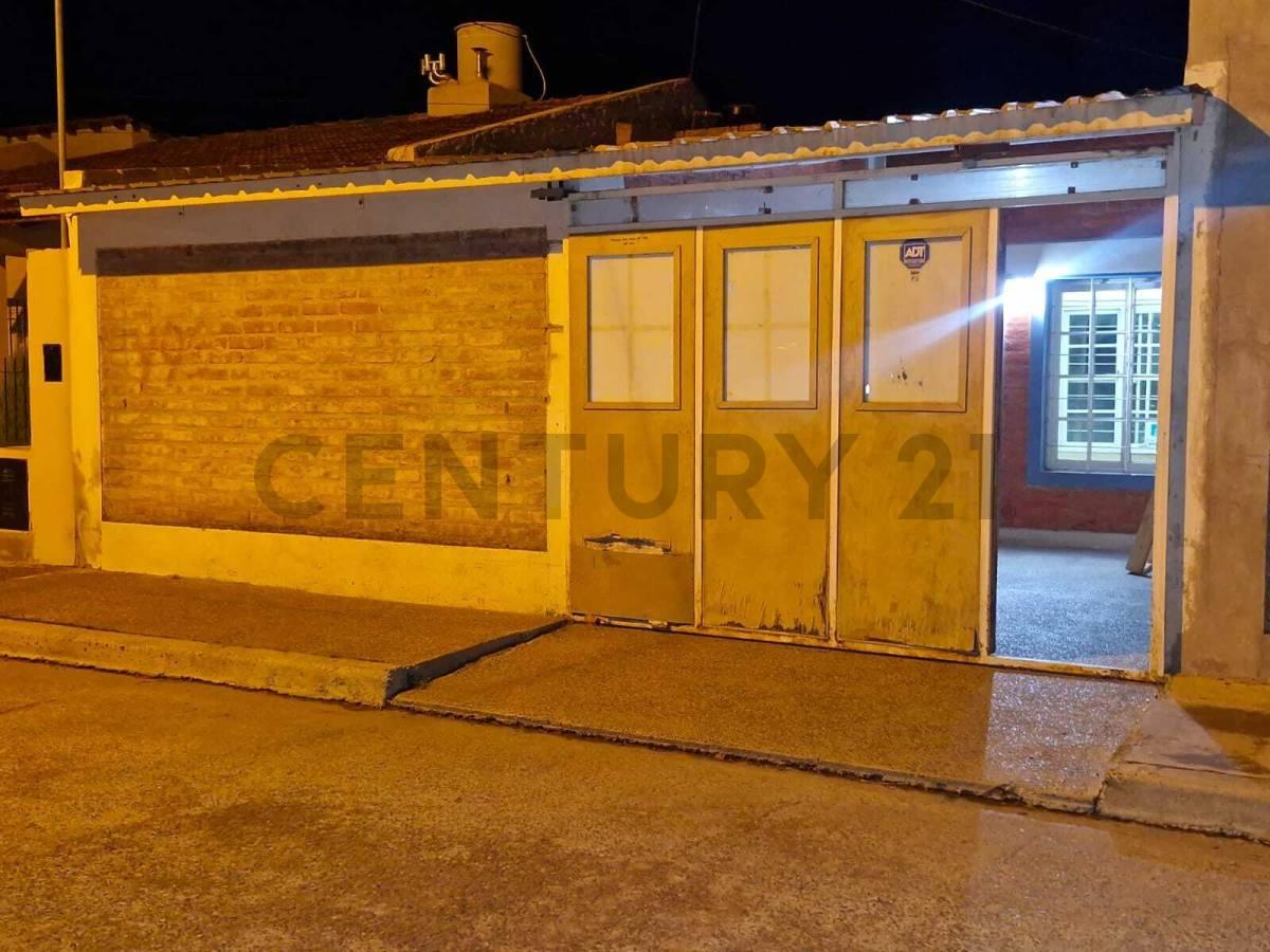 Venta de departamento de 1 dormitorio y dependencias — foto 1