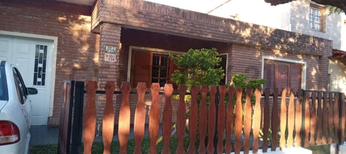 Venta de Casa 2 dormitorios en barrio Arguello — foto 1