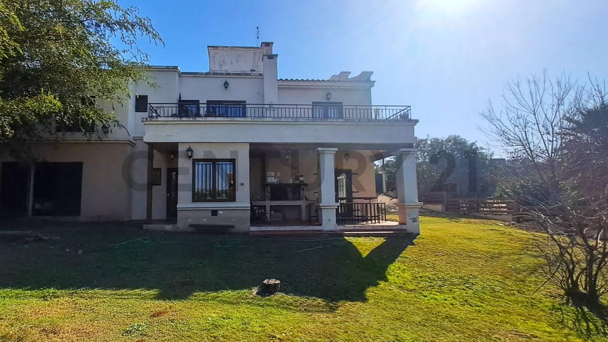 VILLA ALLENDE Cumbres Casa 4 Dormitorios — foto 1