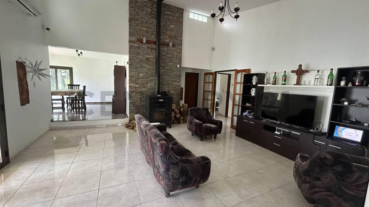 CASA EN VENTA EN LA SERRANITA - NATURALEZA Y CONFORT — foto 1