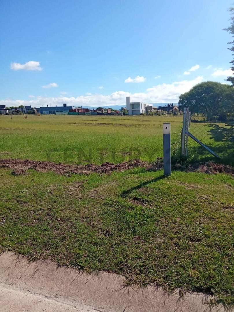 Lote con FINANCIACION en COUNTRY NAUTICO PUERTO DEL AGUILA ubicado en ETAPA 2 — foto 1