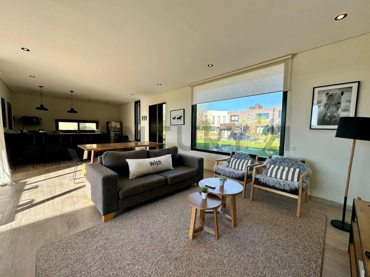 Casa en venta Costa Esmeralda Ecuestre — foto 1