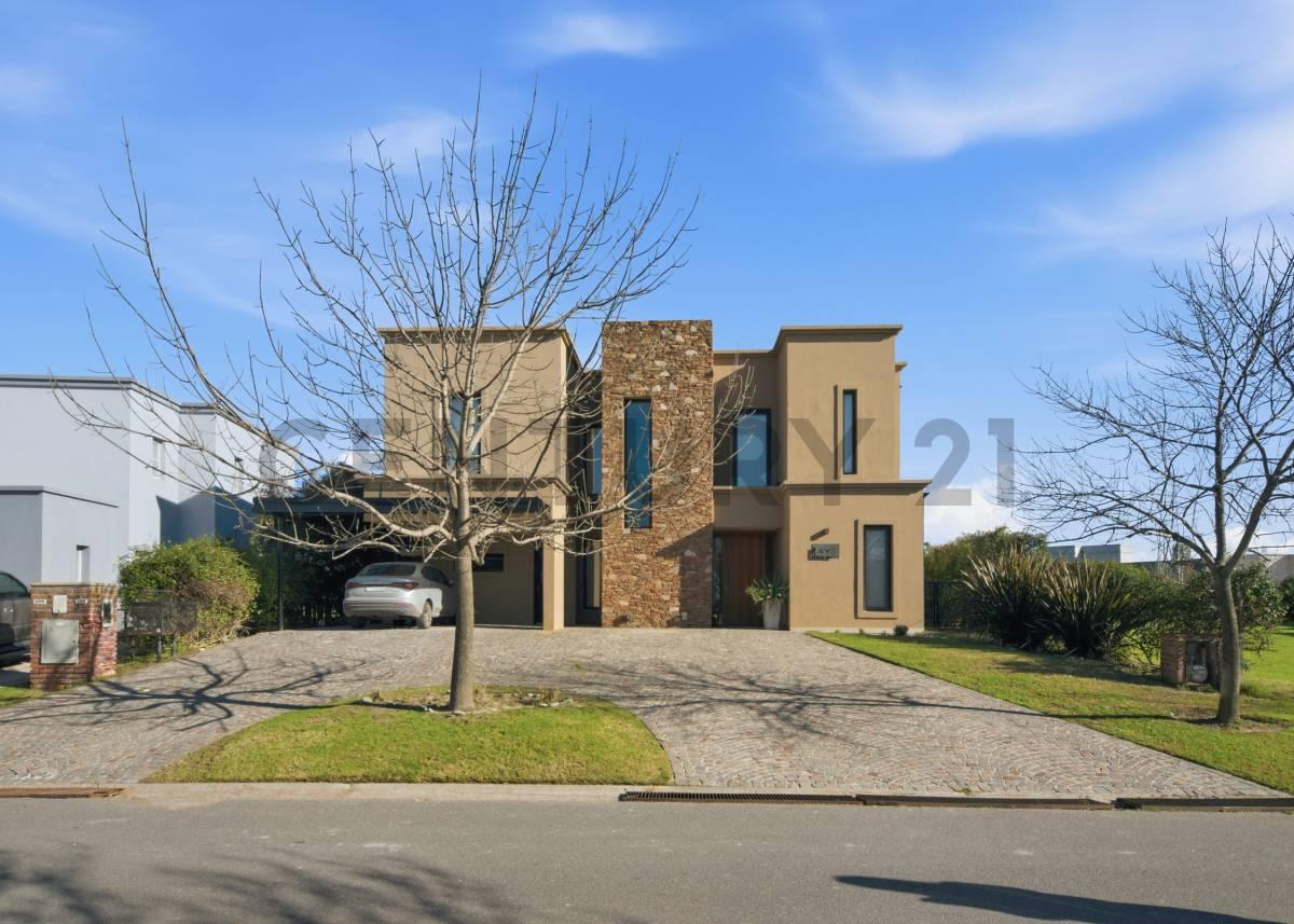 VENTA CASA 6 AMBIENTES CON PILETA EN BARRIO EL CANTON - NORTE — foto 1