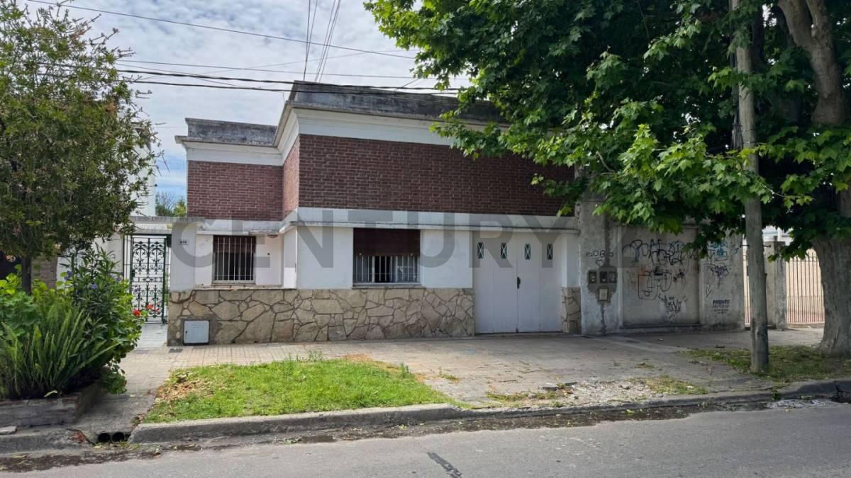 Casa tipo PH al frente, en venta, en Tolosa — foto 1