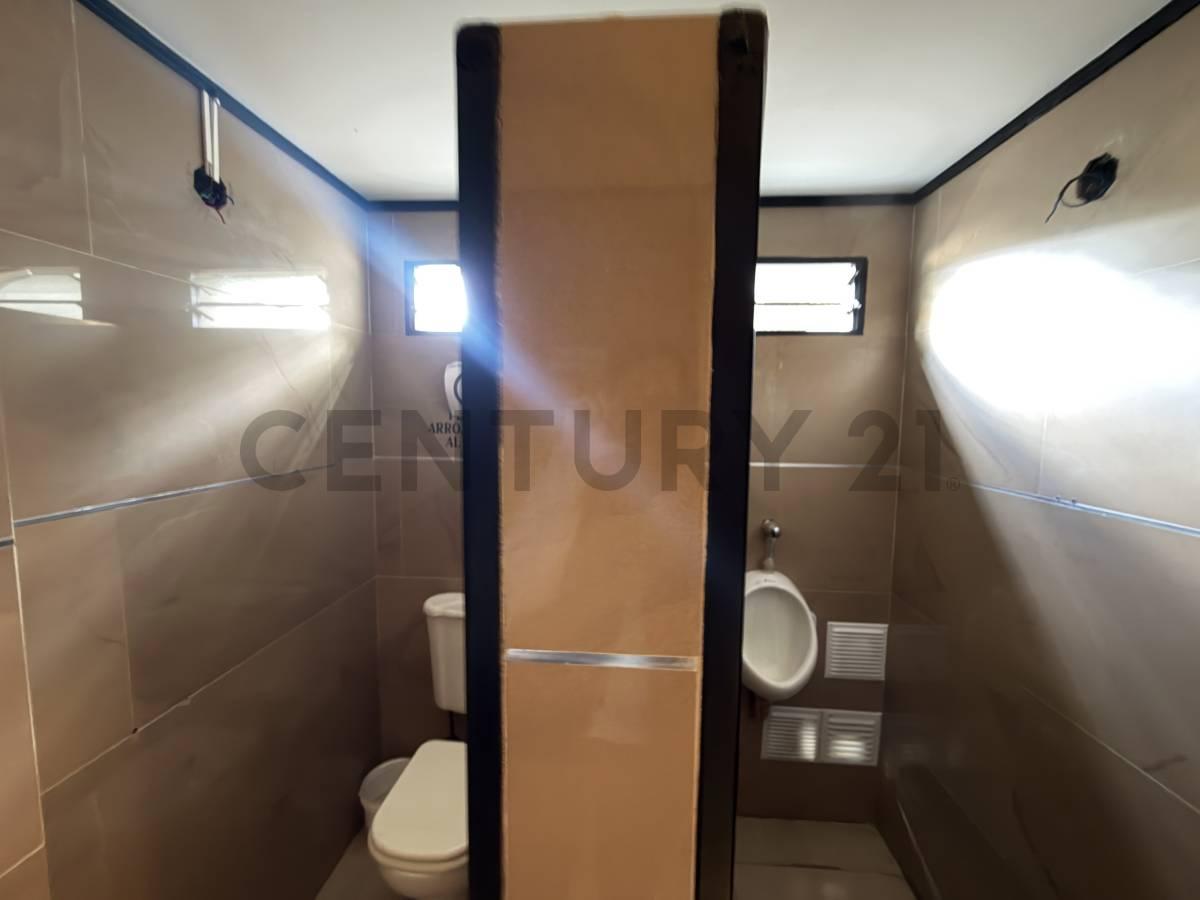 ALQUILER LOCAL COMERCIAL de 390m2 EN EL CENTRO DE LOS POLVORINES – MALVINAS ARGENTINAS — foto 1