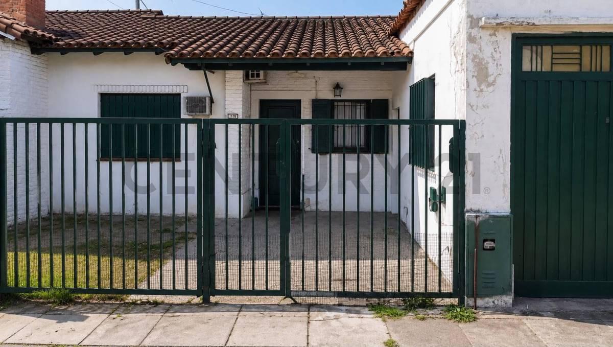 Casa de 4 ambientes en venta | Hurlingham — foto 1