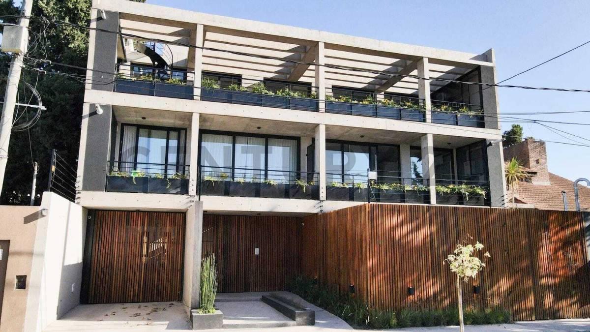 Excelente departamento de 3 ambientes en primer piso al frente – Complejo Catalina — foto 1